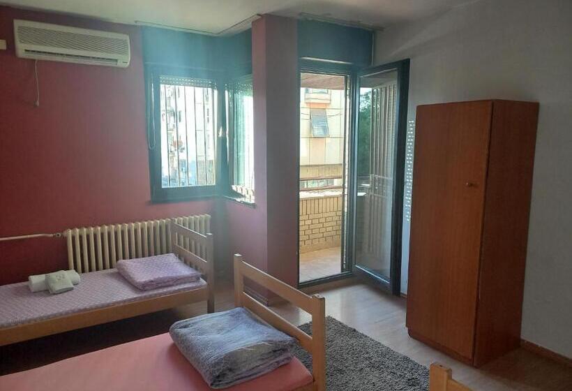 Gaga Hostel