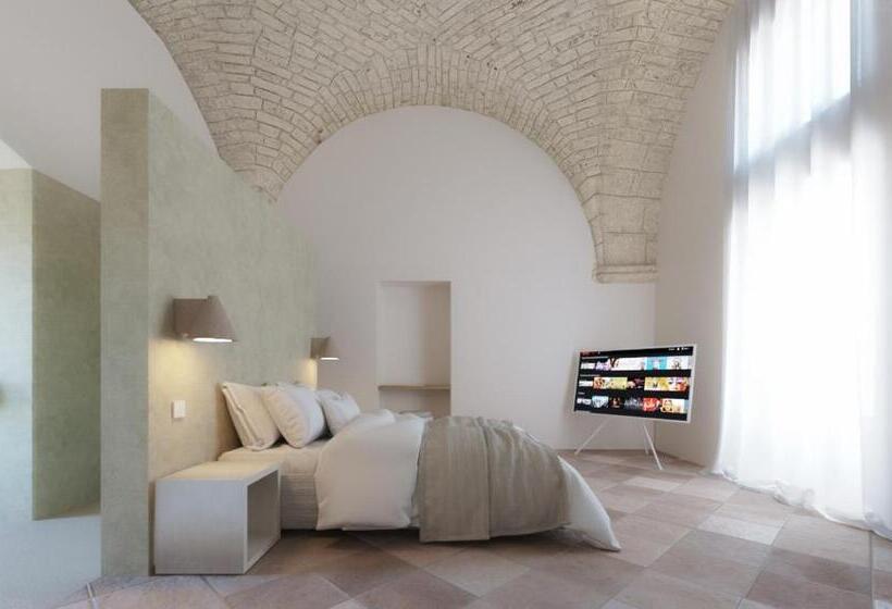 هتل Masseria Valentina