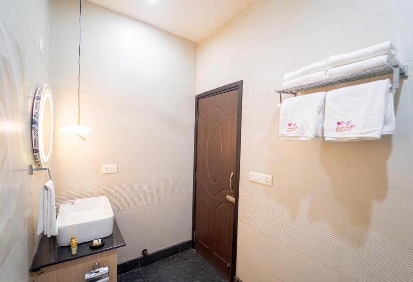 ホテル Pink Mango A Boutique