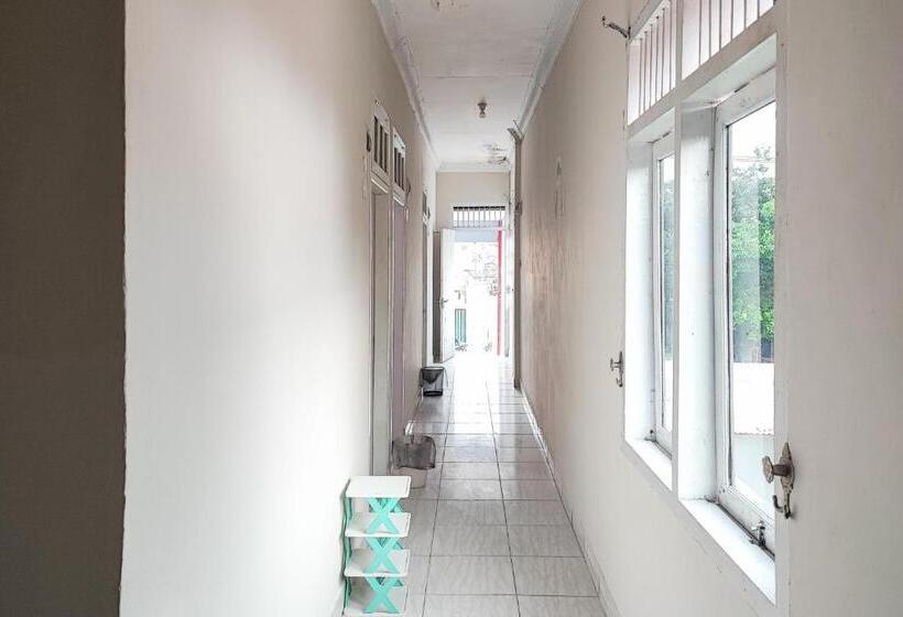 فندق Reddoorz Syariah Near Transmart Jambi