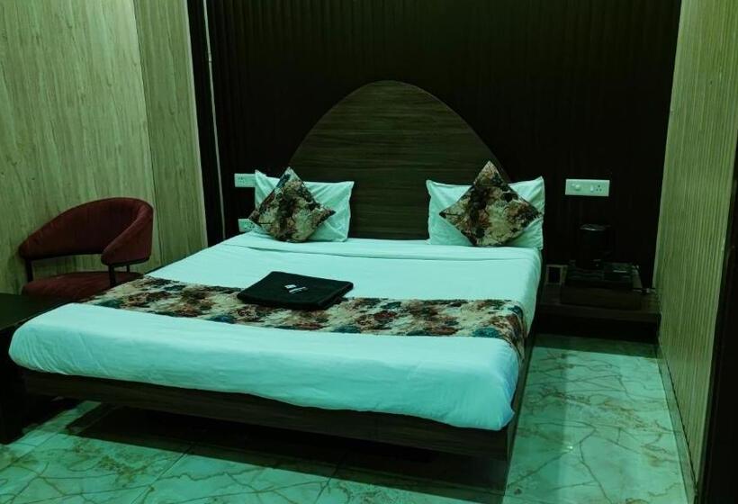 בית מלון כפרי Swastik Vatika