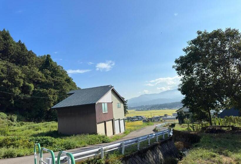 پانسیون ゲストハウスみどり