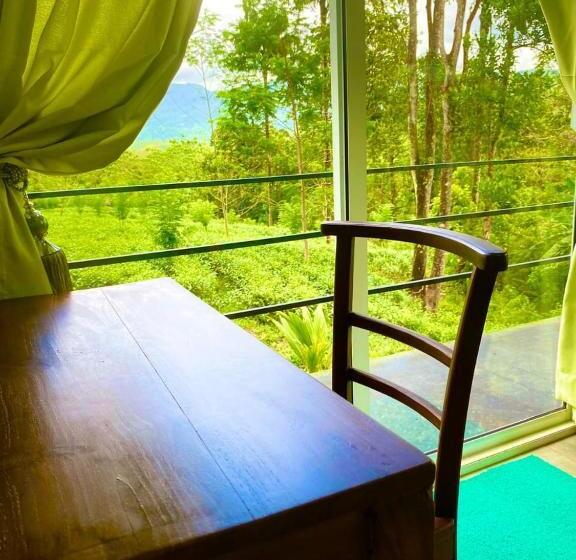 Пансион Mist Of Sinharaja Eco Lodge