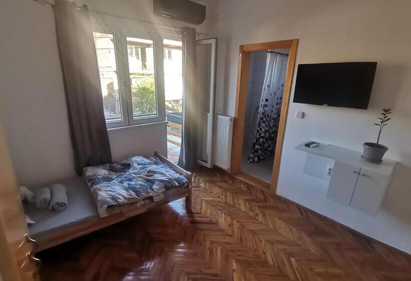 پانسیون V&u Sobe