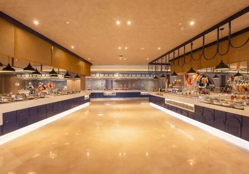 אתר נופש Rixos Radamis Sharm El Sheikh