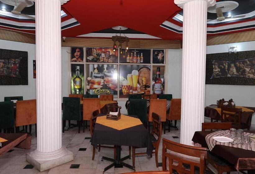 Sahil Motel