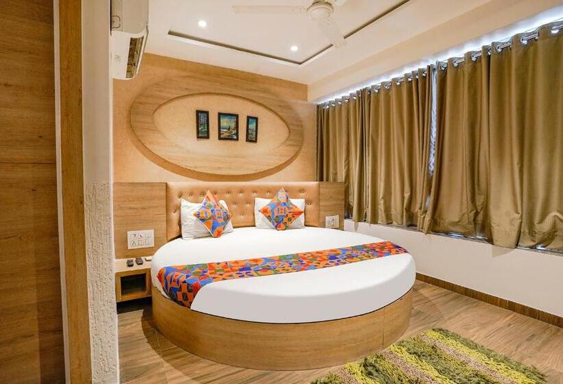 Fabhotel Kingsway