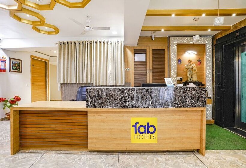 Fabhotel Kingsway