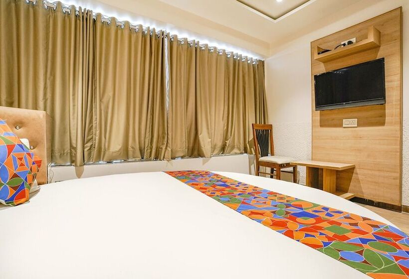 Fabhotel Kingsway