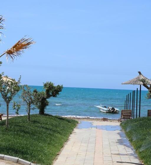 酒店 Aria Beach Resort By Hana Turismo