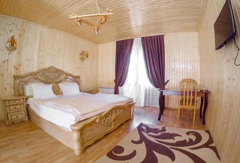 هتل Aynur Resort