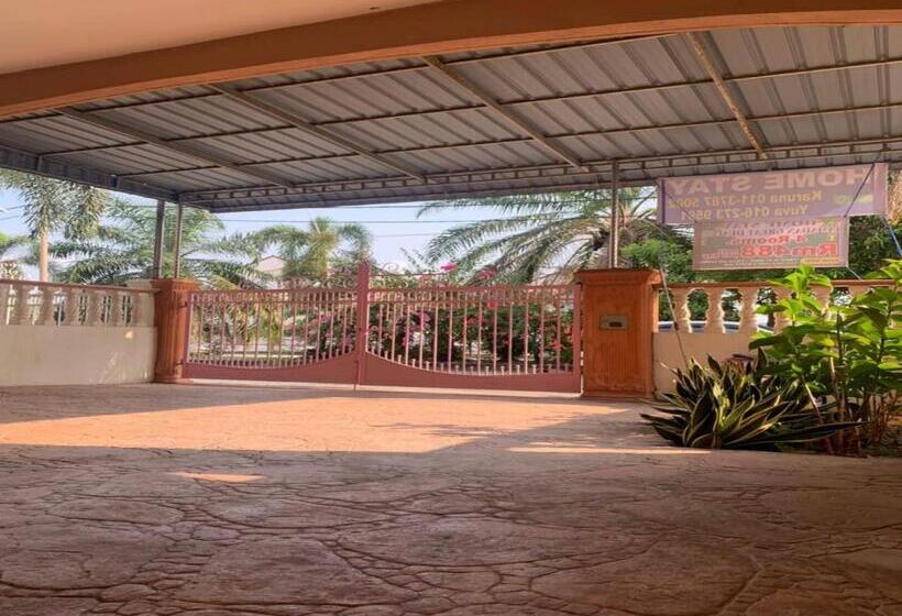 هتل Oyo 90966 Family Homestay