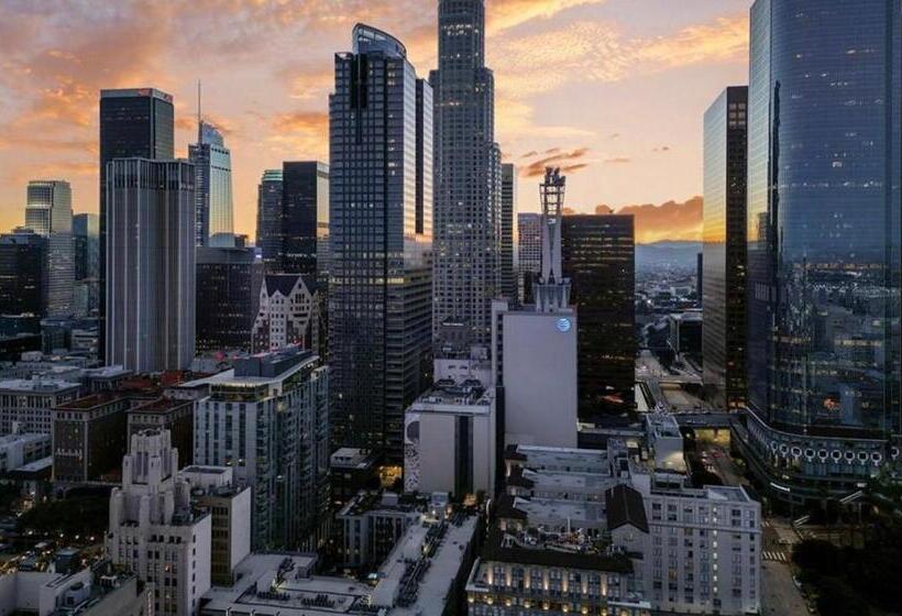 Relax On The Penthouse Floor Dtla With A View