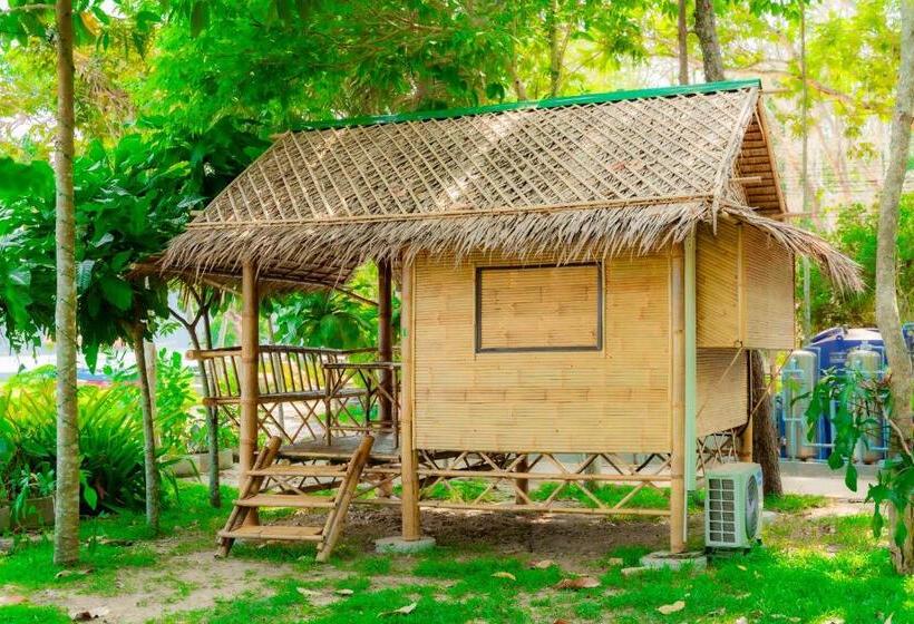 渡假胜地  Camp Chamao