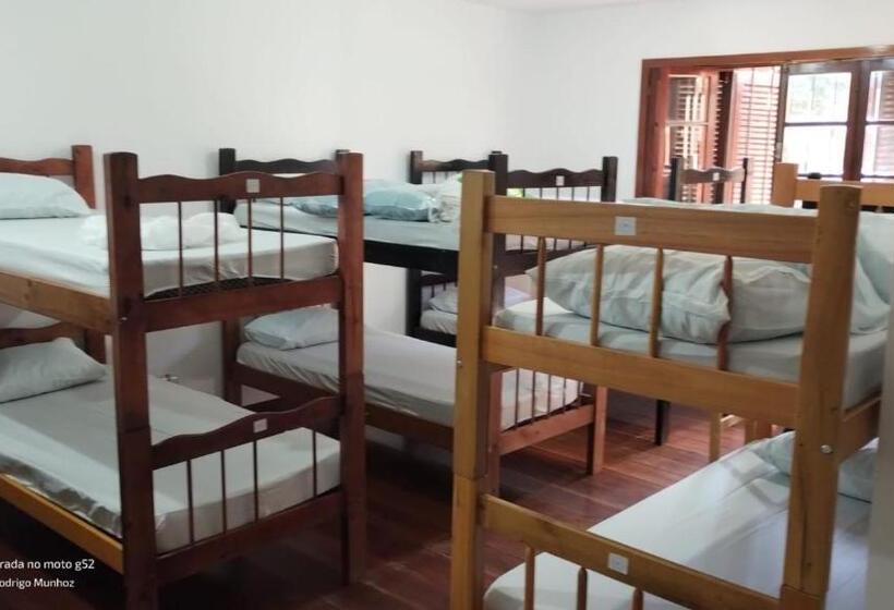 Bed and Breakfast Hostel Do Cabral