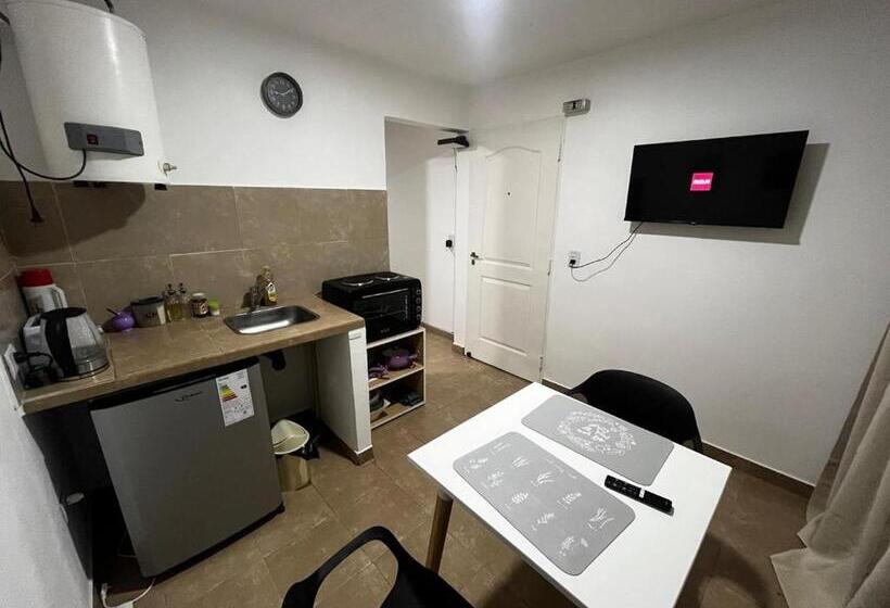 Hospedaje Lh Primero E A 15 Minutos Del Aeropuerto Ezeiza