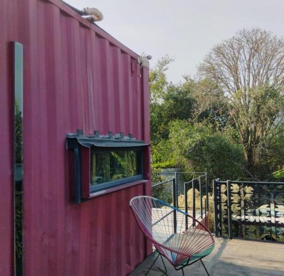 فندق Containers Park