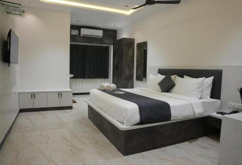 فندق Goldeye S Inn