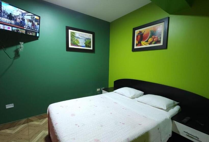 فندق Hostal Nochero S