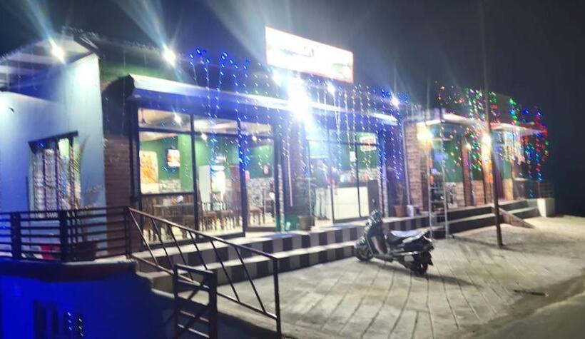 酒店 R P Residency