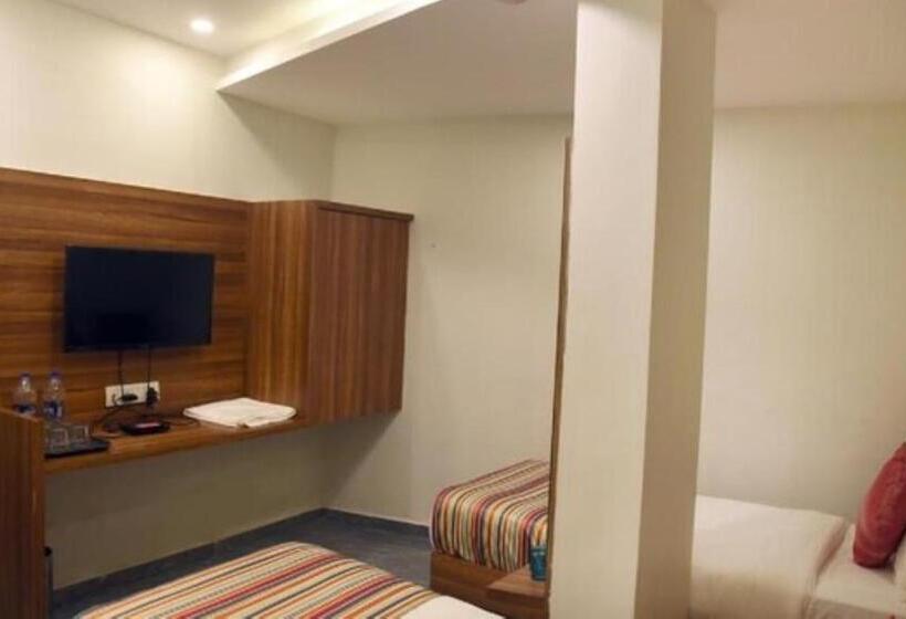 Отель Rajpath Inn