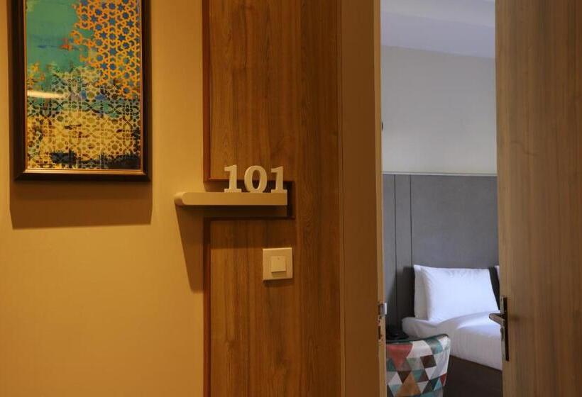 בית מלון כפרי Sai