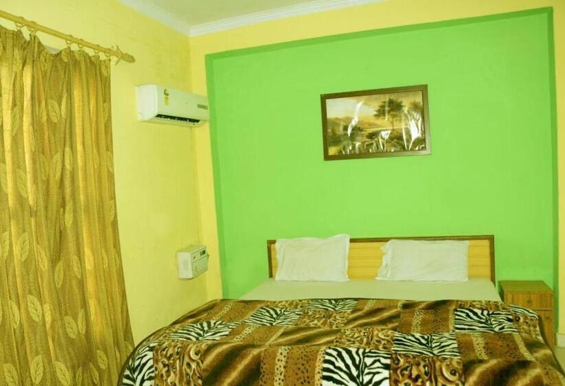 فندق Vamoose Ar Resort