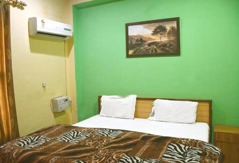 فندق Vamoose Ar Resort
