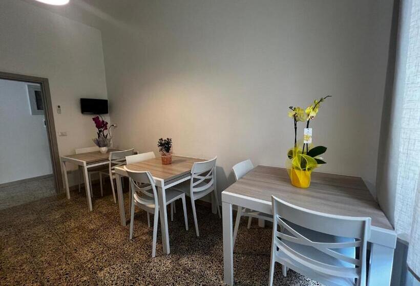 ペンション Mari & Monti Affittacamere