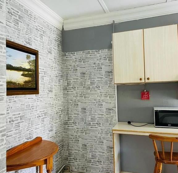 פנסיון Northgate Accommodations