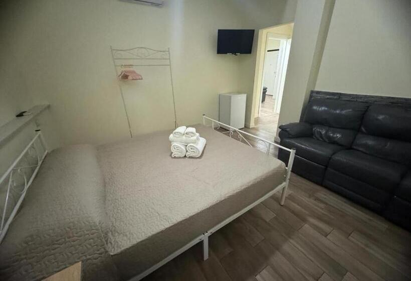 پانسیون Park 20 Guest House