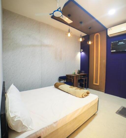 بنسيون Ramashray Premium Studio Apartments