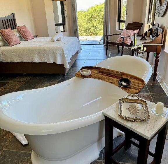 Пансион Tranquility Ukuthula Guesthouse