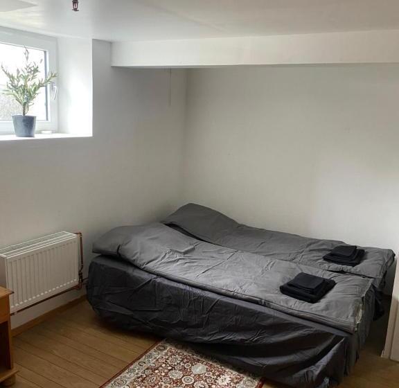 هاستل Herregårdshuset As
