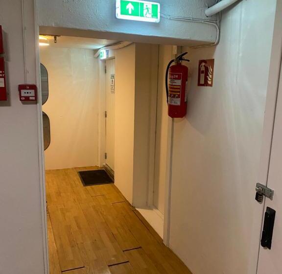 هاستل Herregårdshuset As