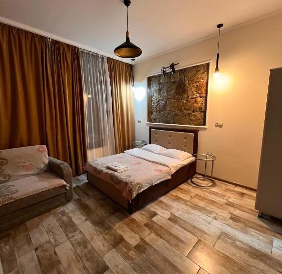 تختخواب و صبحانه Ok