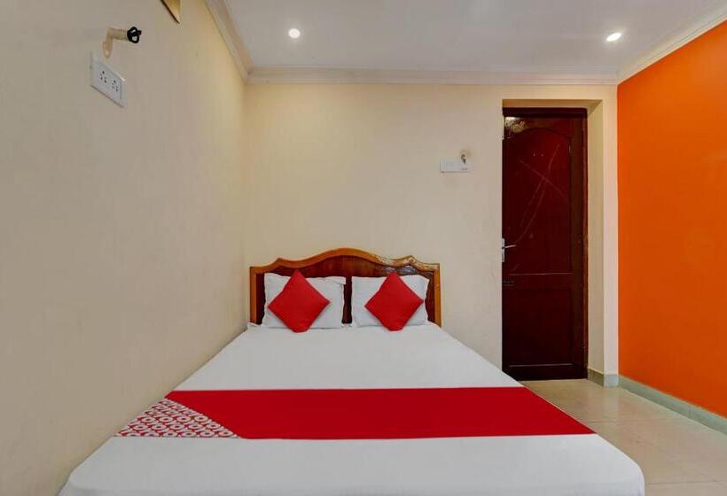 בית מלון כפרי Oyo Dev Holiday Homestay