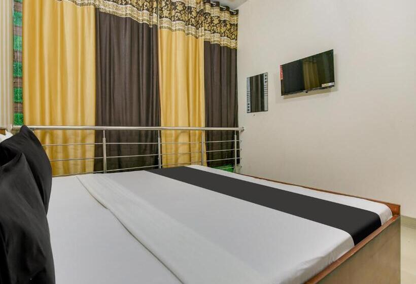 Hotel Oyo Diamond Touch