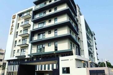 هتل Park Apartments