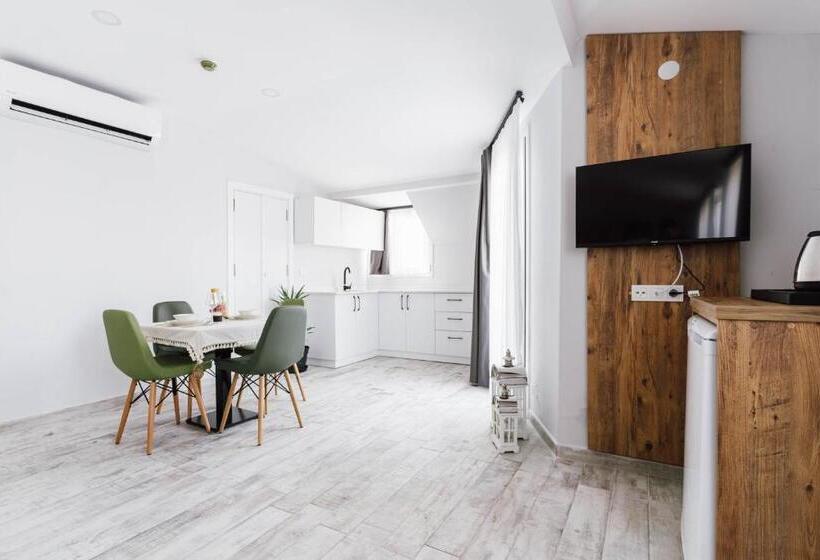Lux Apart For 4 Guests