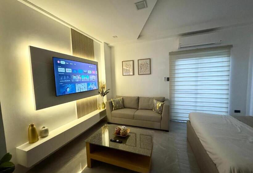 Luxury Suite Near Clark International Airport