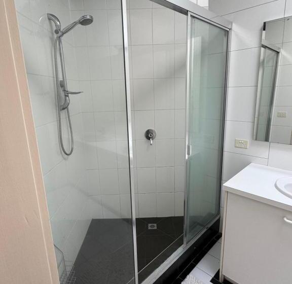Пансион Bentleighs Magnificent Beautifully Renovated And Extended 1920s Period Family Home