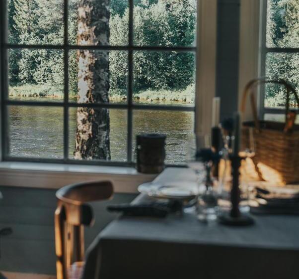 펜션 Cabin By Byske River Surrounded By The Forest