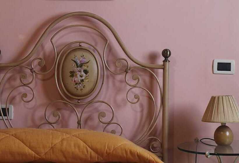 تختخواب و صبحانه La Casa Del Palombaro