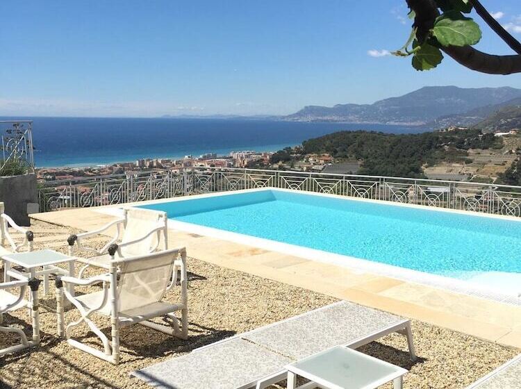 تختخواب و صبحانه Villa Gaia   Luxury Villa, Pool & Wellness Rooms