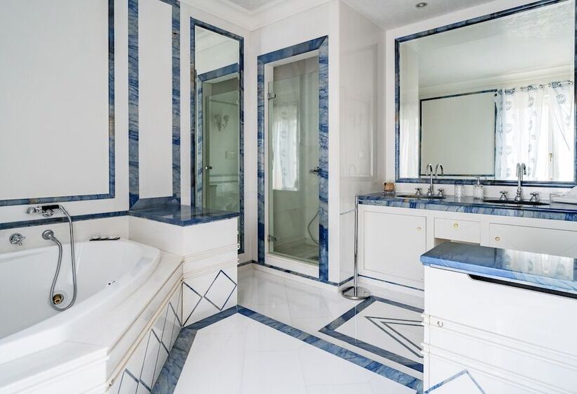 مبيت وإفطار Villa Laura