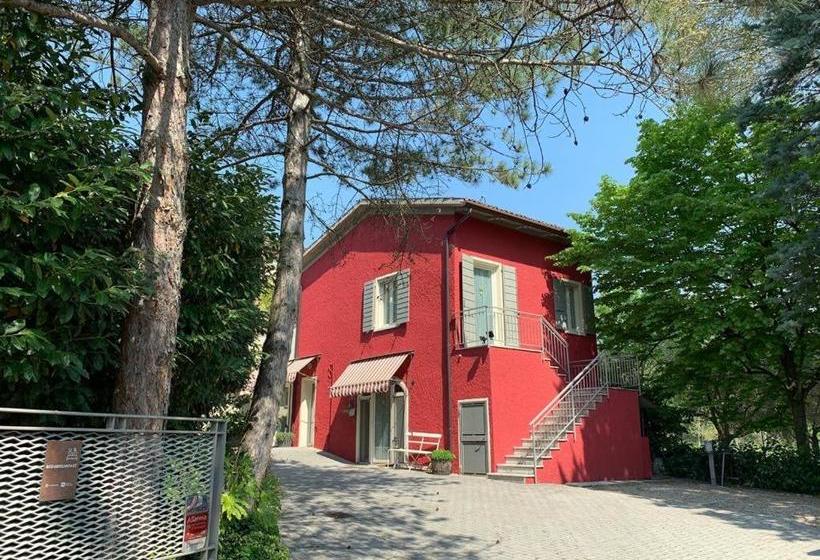 تختخواب و صبحانه Villa Pille
