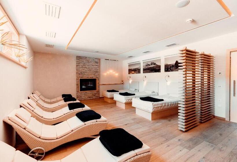 Fotos del hotel Boutique Hotel Nives - Luxury & Design In The Dolomites:  11