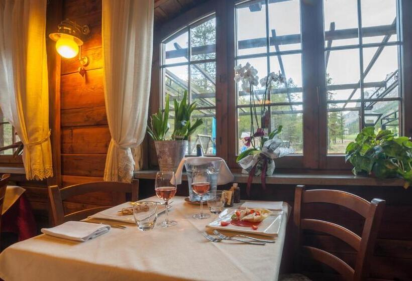 בית מלון כפרי Albergo Boule De Neige