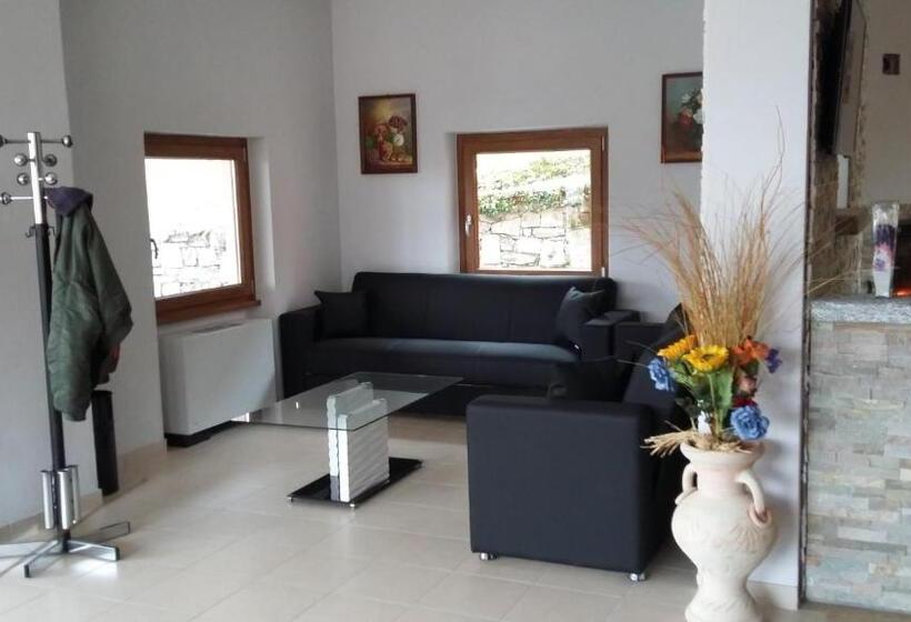 בית מלון כפרי Albergo Breglia